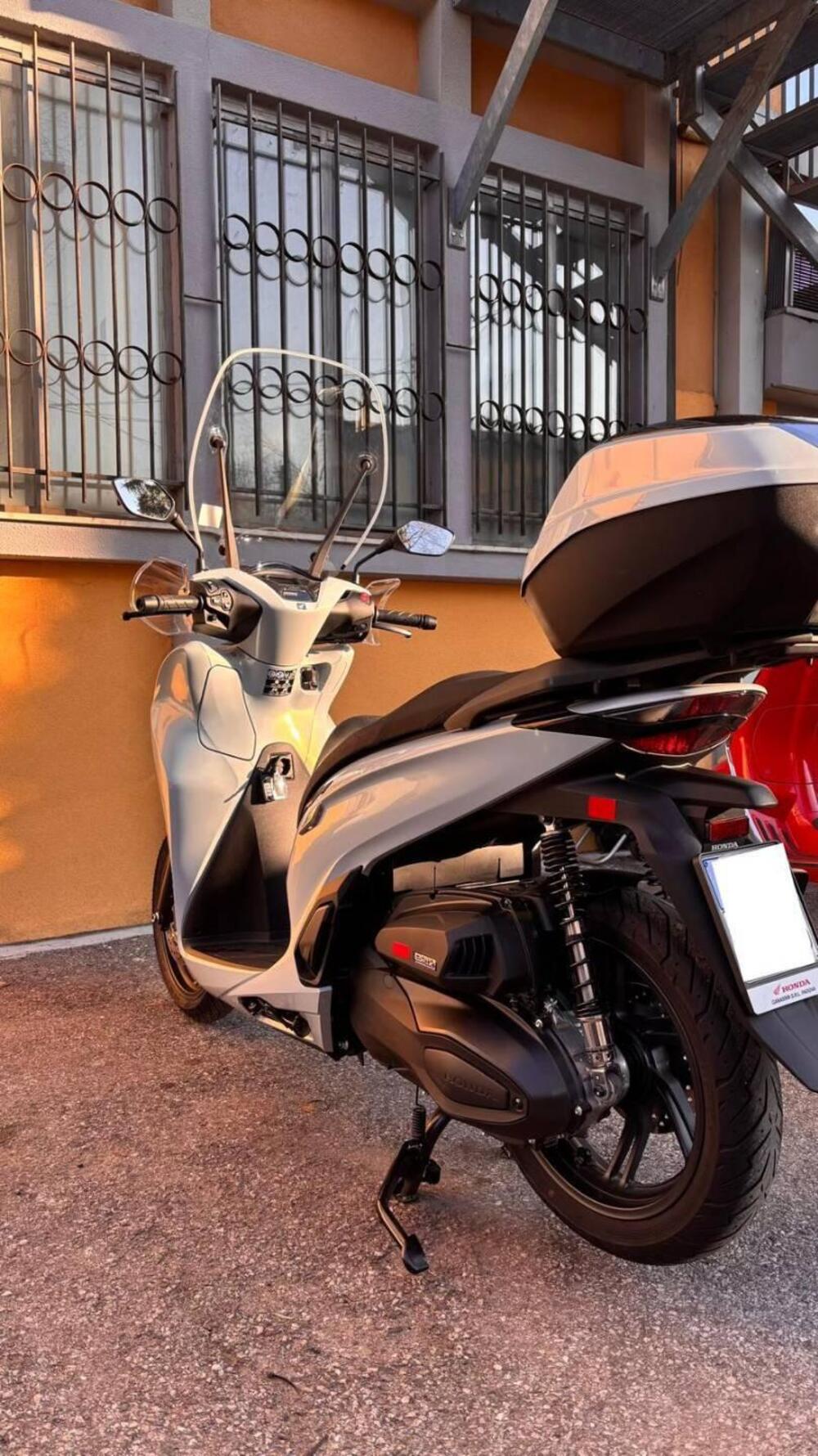 Honda SH 350i GT (2025 - 26) (6)