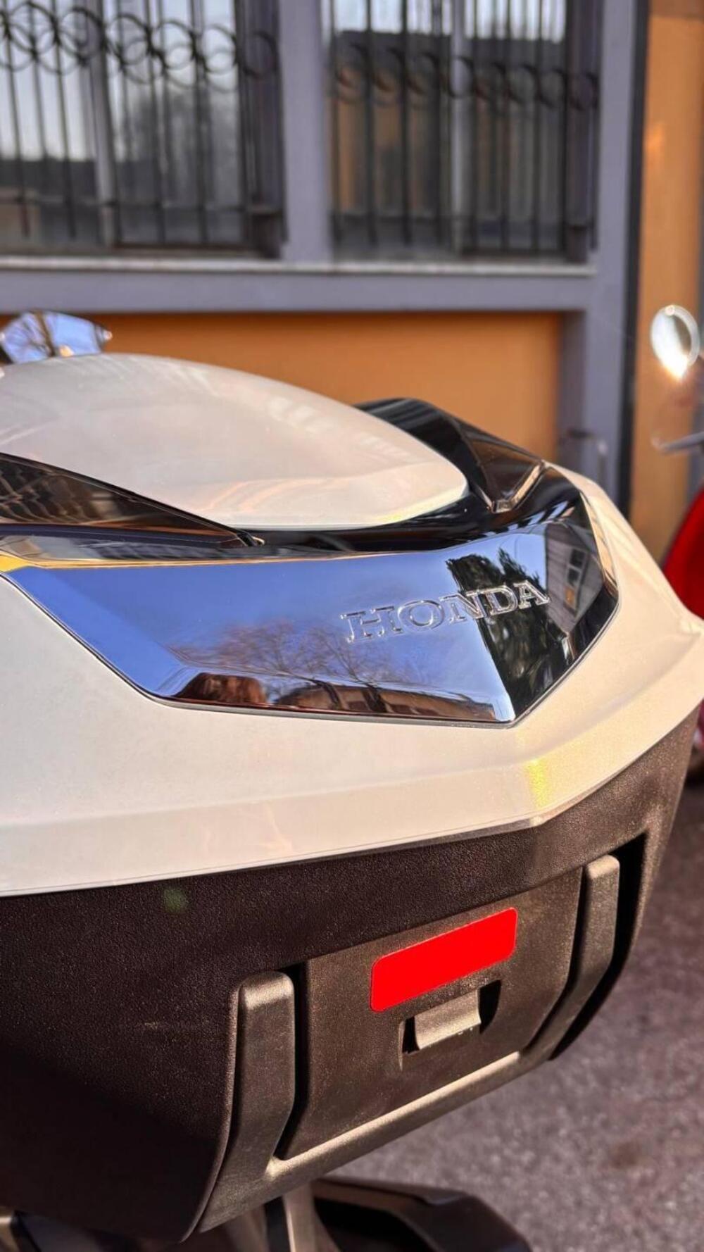 Honda SH 350i GT (2025 - 26) (7)