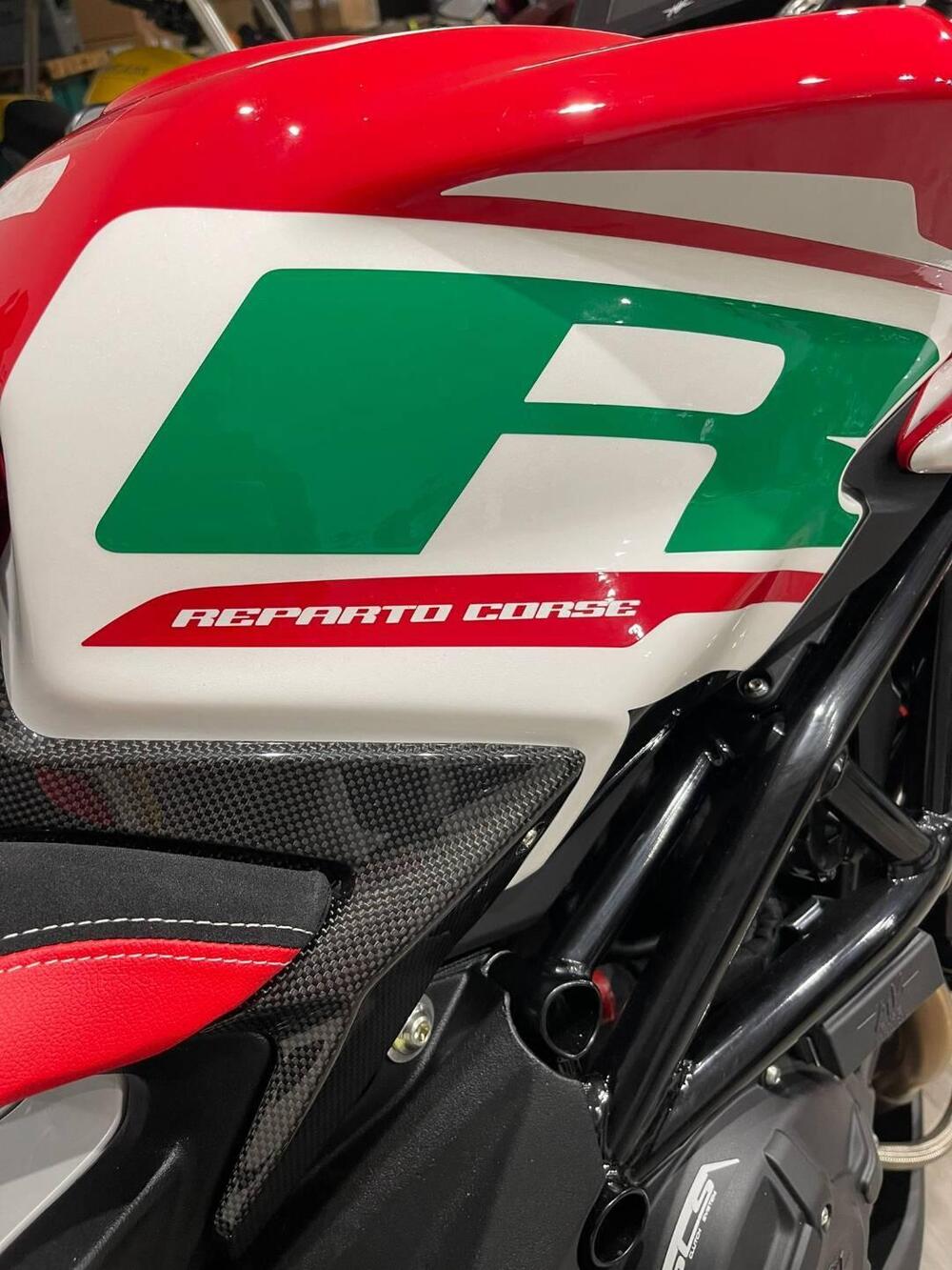 MV Agusta Dragster 800 RC SCS (2022 - 25) (11)