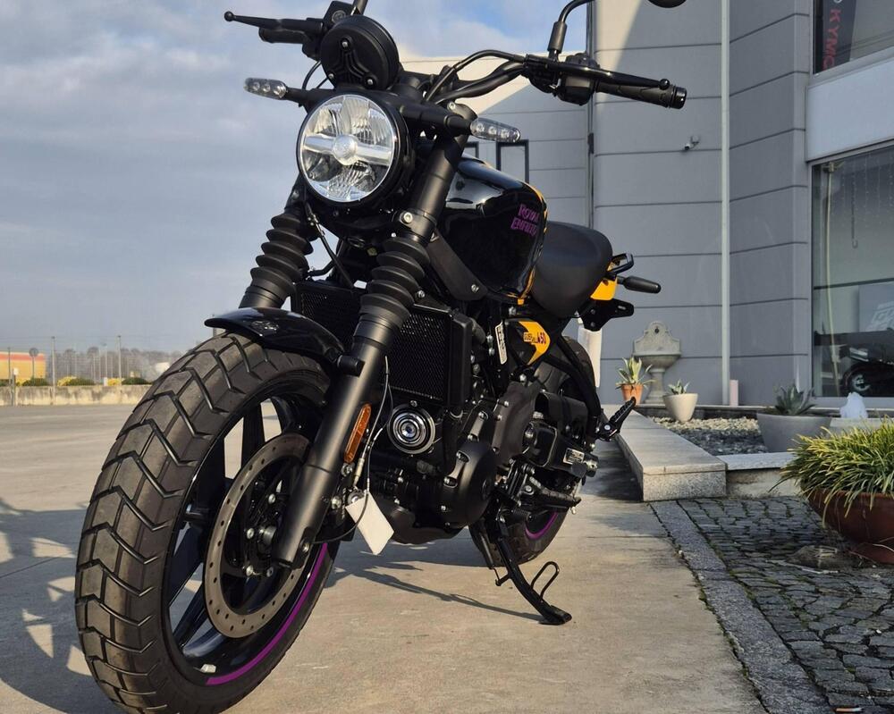 Royal Enfield Guerrilla 450 (2024 - 26) (4)