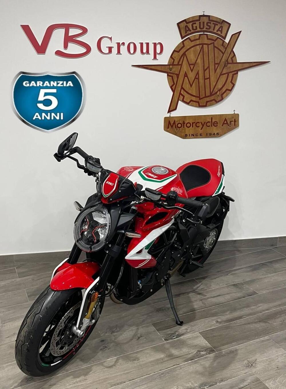 MV Agusta Dragster 800 RC SCS (2022 - 25) (3)