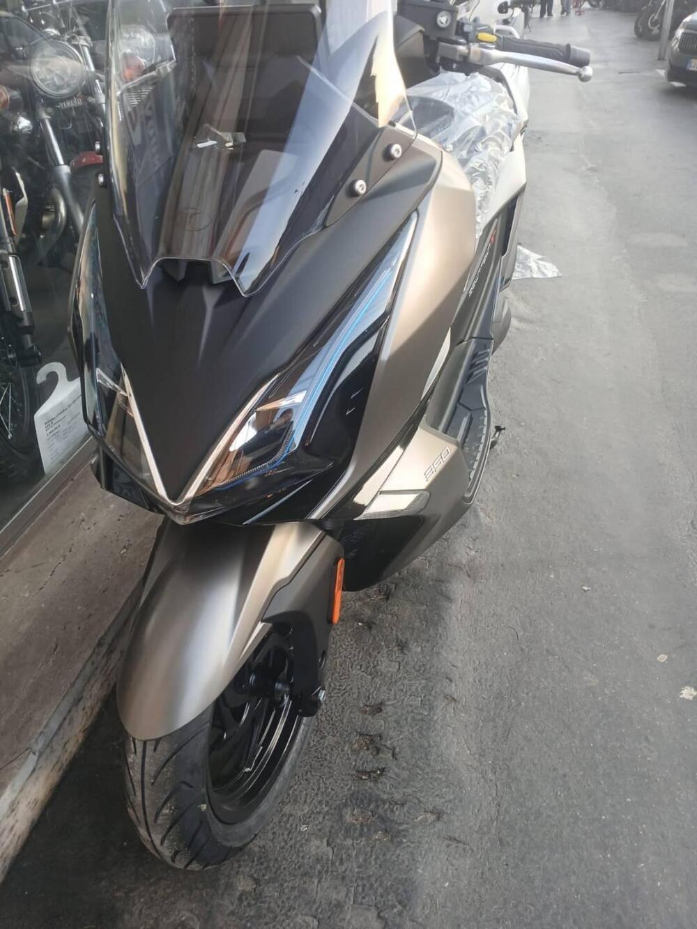 Kymco Downtown 350i GT (2024 - 26) (2)