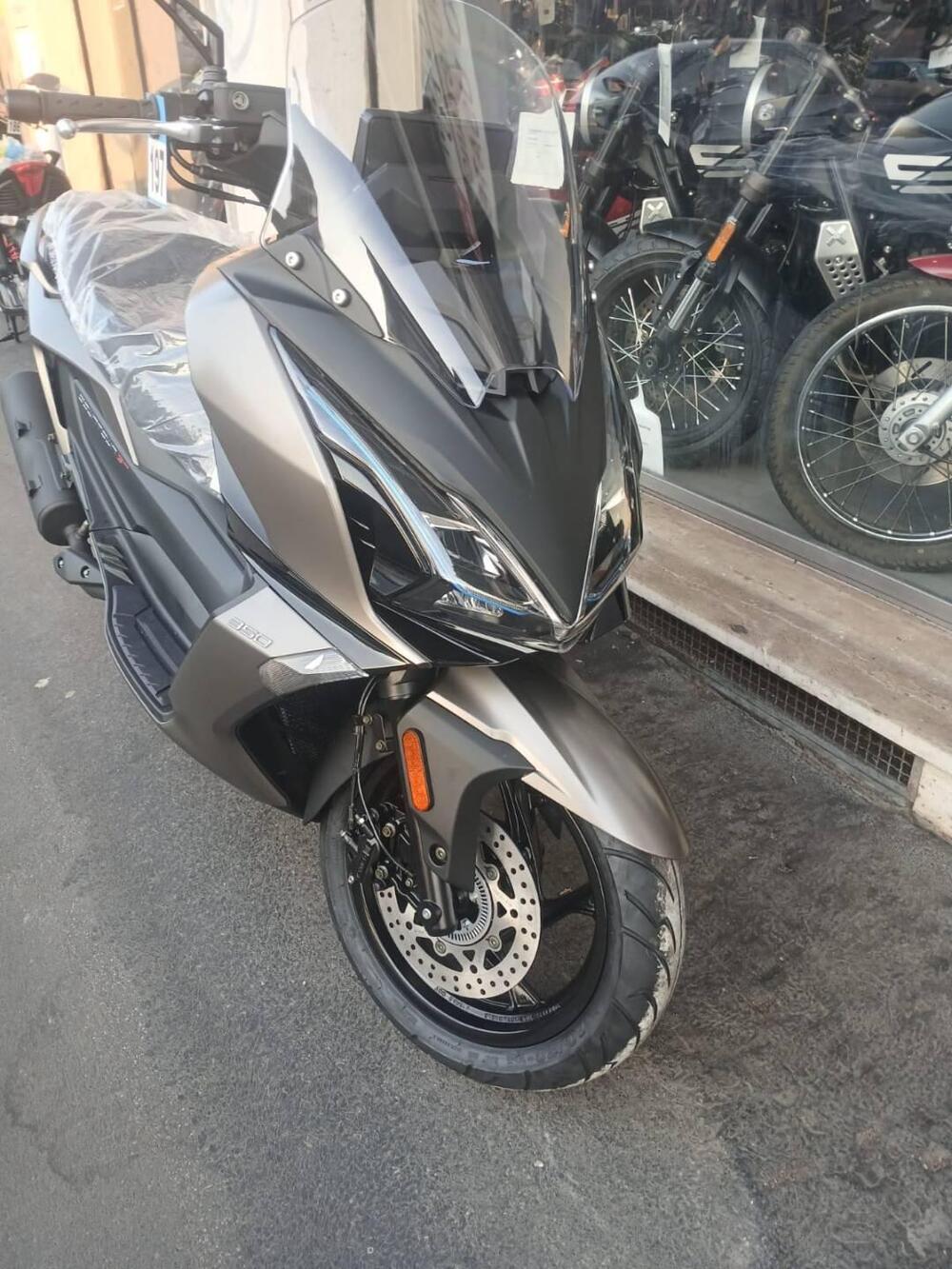 Kymco Downtown 350i GT (2024 - 26) (3)