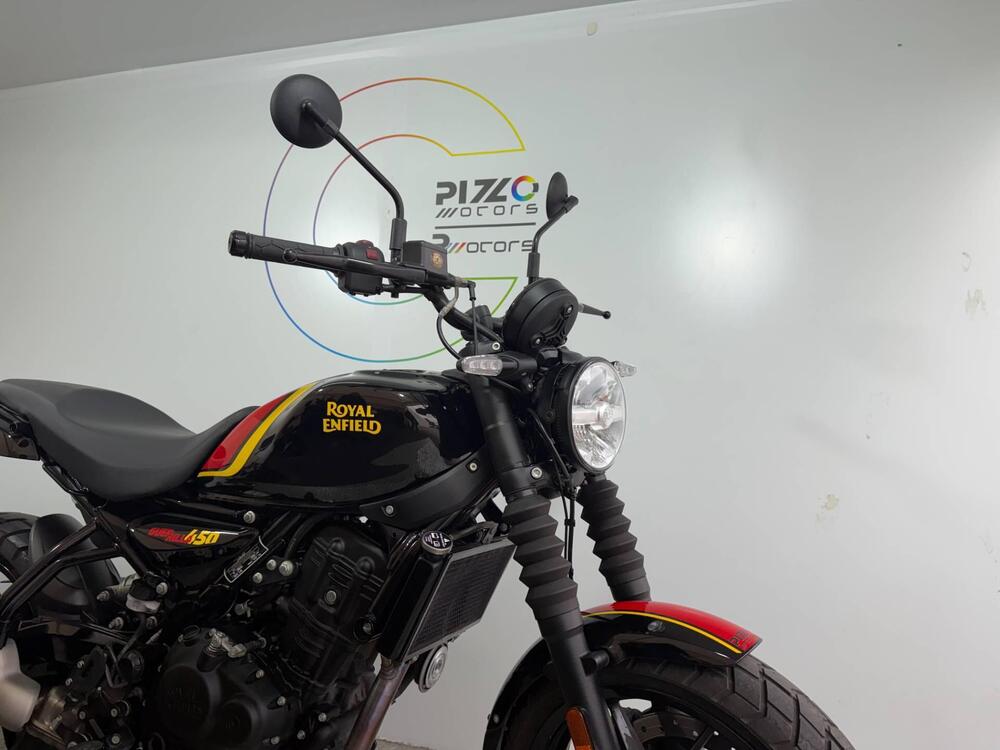 Royal Enfield Guerrilla 450 (2024 - 26) (2)