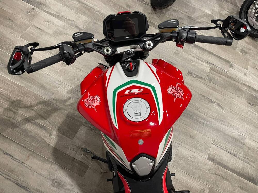 MV Agusta Dragster 800 RC SCS (2022 - 25) (7)