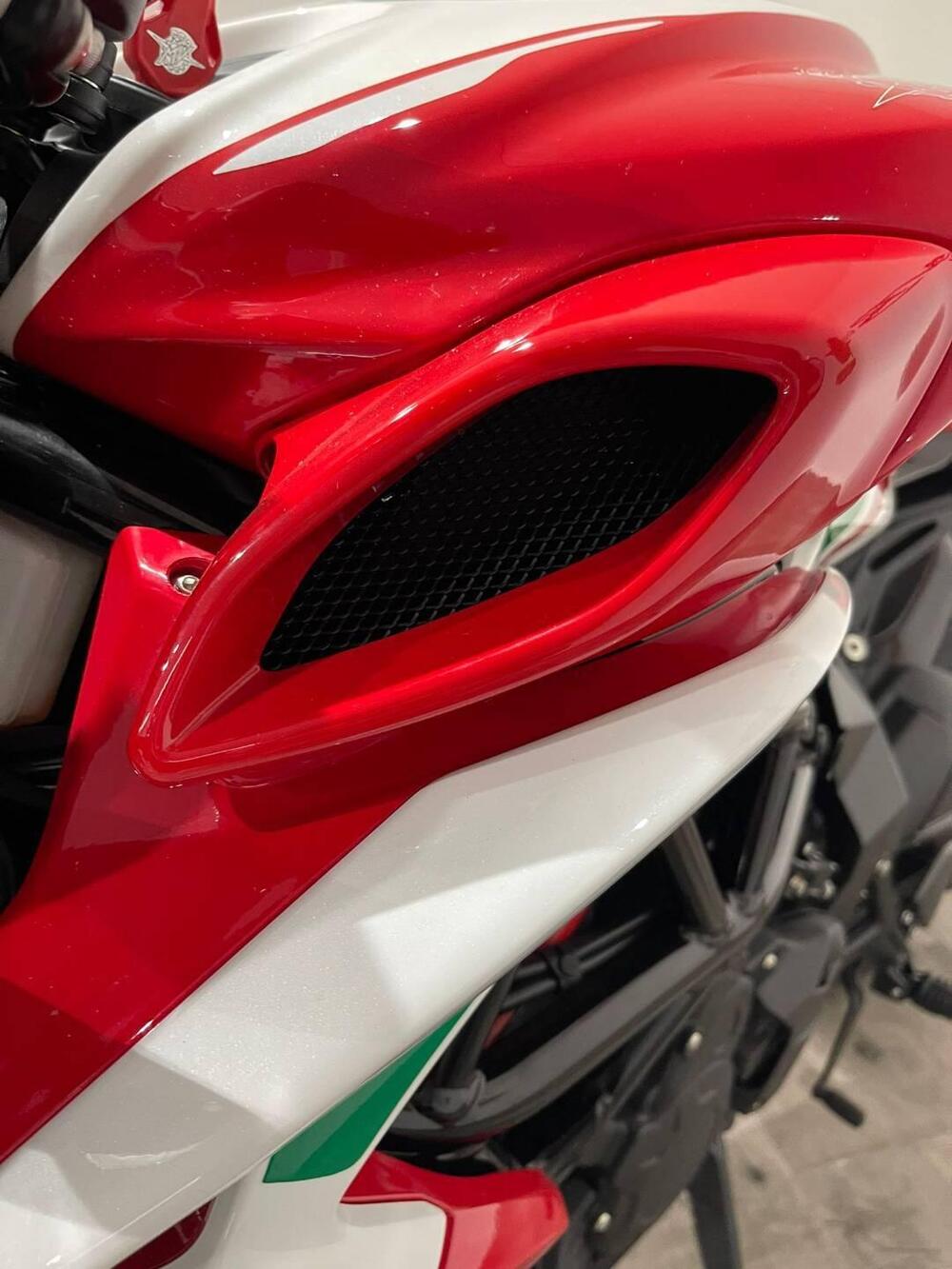 MV Agusta Dragster 800 RC SCS (2022 - 25) (12)