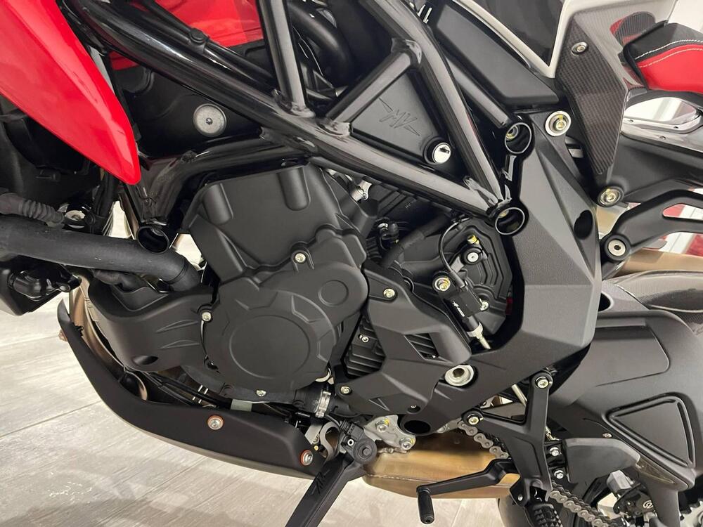 MV Agusta Dragster 800 RC SCS (2022 - 25) (16)