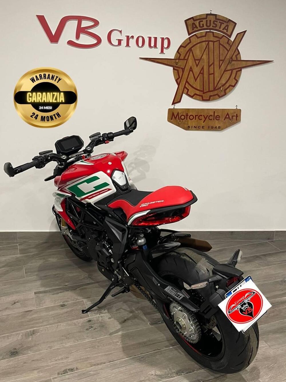 MV Agusta Dragster 800 RC SCS (2022 - 25) (3)