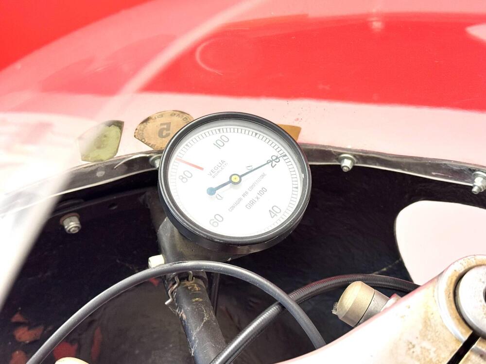 Moto Morini CORSARO 125 CORSA (17)