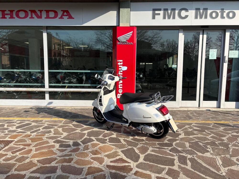 Vespa GTS 300 Super (2023 - 24) (7)