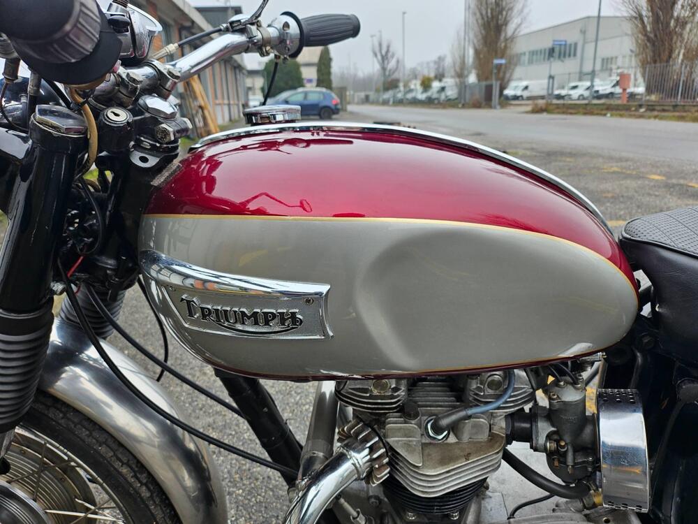 Triumph BONNEVILLE T120 R   (6)