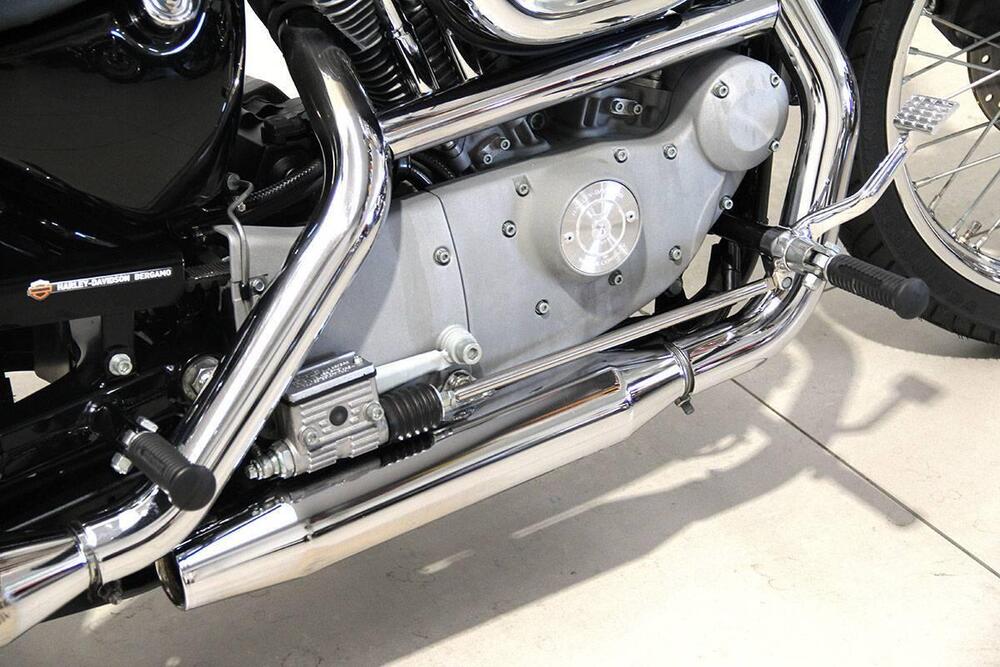 Harley-Davidson 883 Custom (1998 - 00) - XL 53C (5)