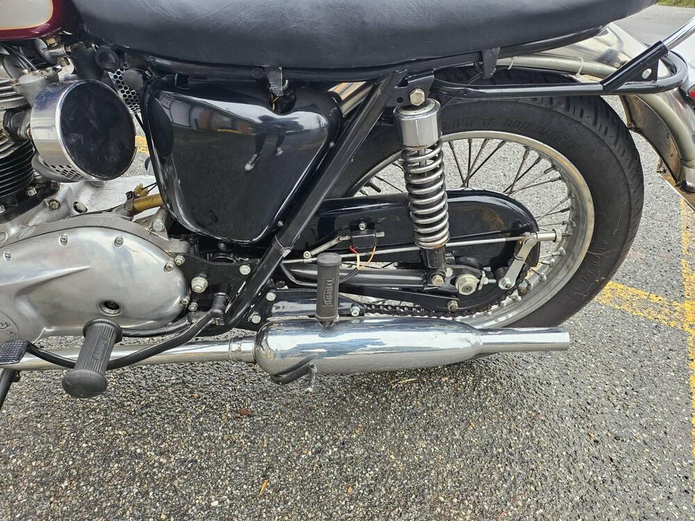 Triumph BONNEVILLE T120 R   (9)