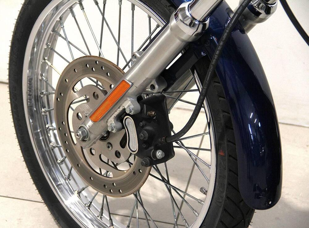 Harley-Davidson 883 Custom (1998 - 00) - XL 53C (14)