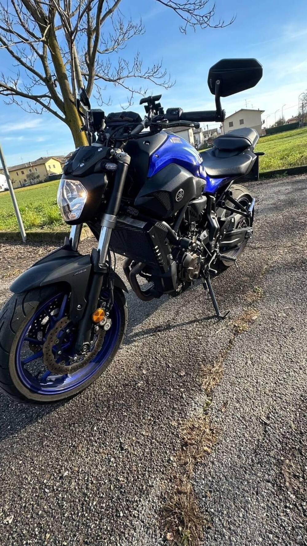 Yamaha MT-07 (2017 - 18) (2)