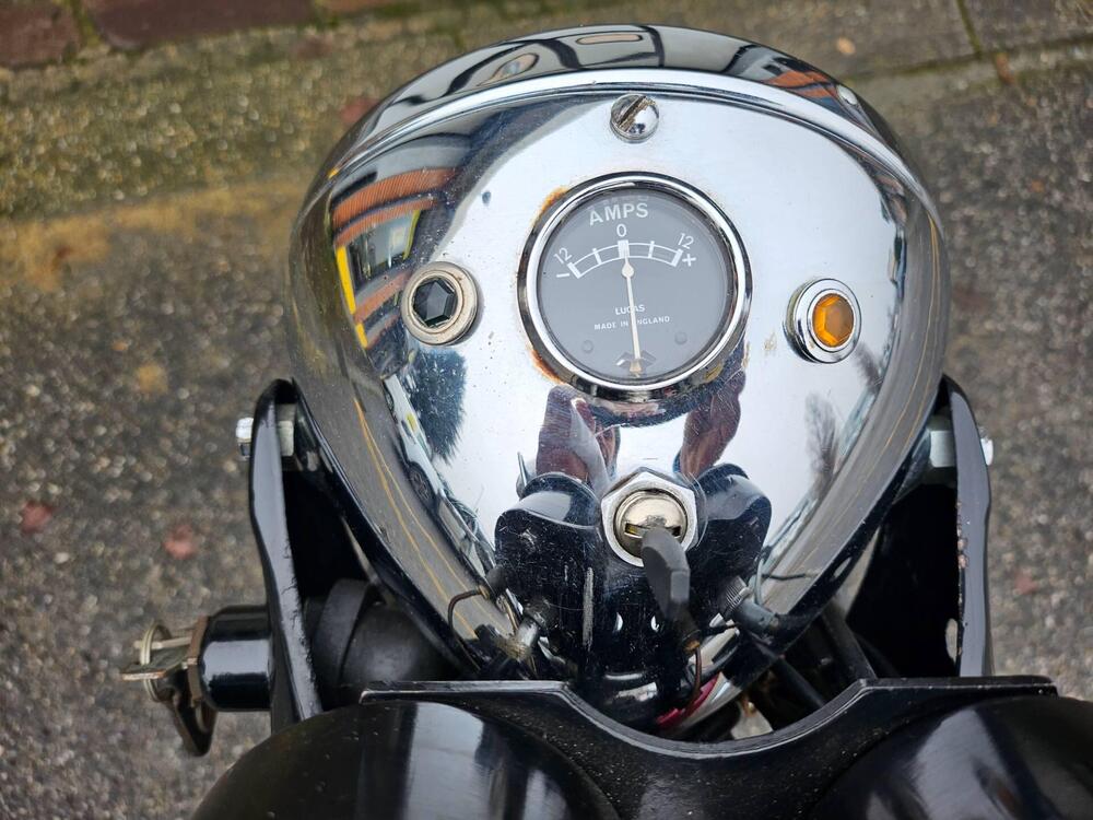 Triumph BONNEVILLE T120 R   (18)