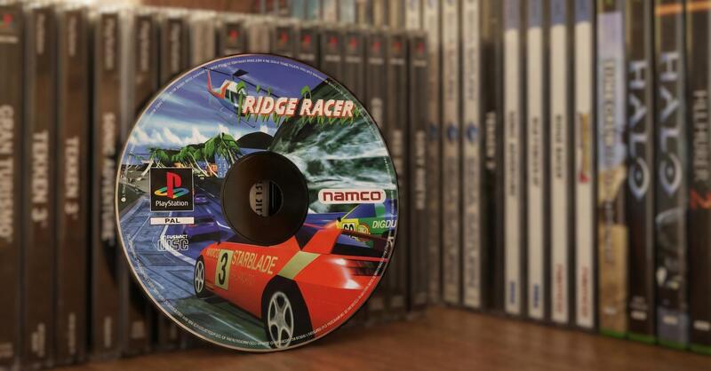 Ridge Racer ritorna su PlayStation Plus Premium: il capolavoro arcade Namco entra nella raccolta classica