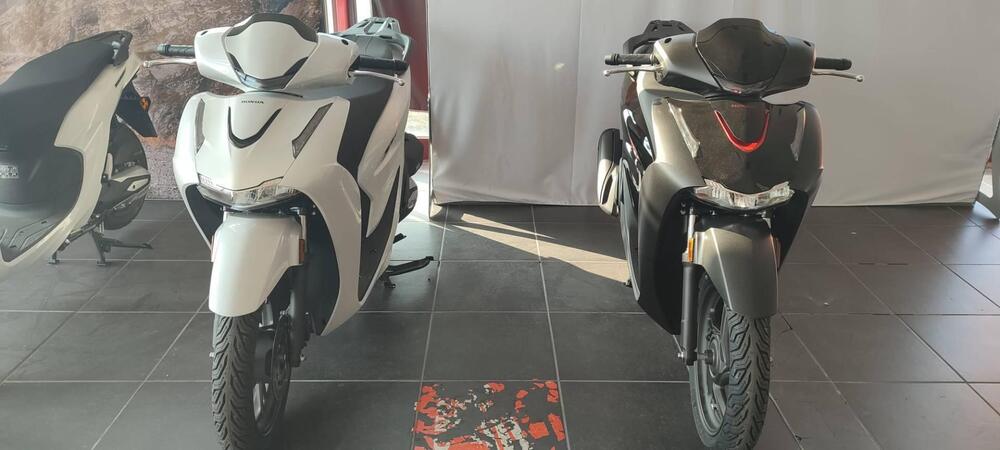 Honda SH 125 Sport (2026) (2)