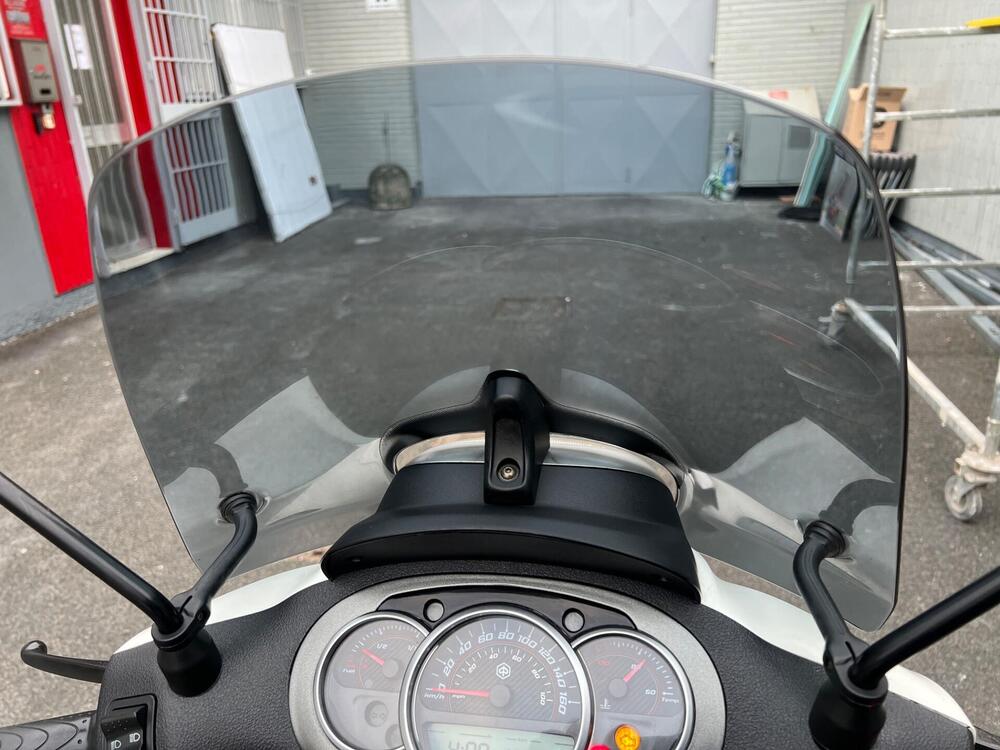 Piaggio Beverly 350 SportTouring ie ABS (2011 - 17) (10)