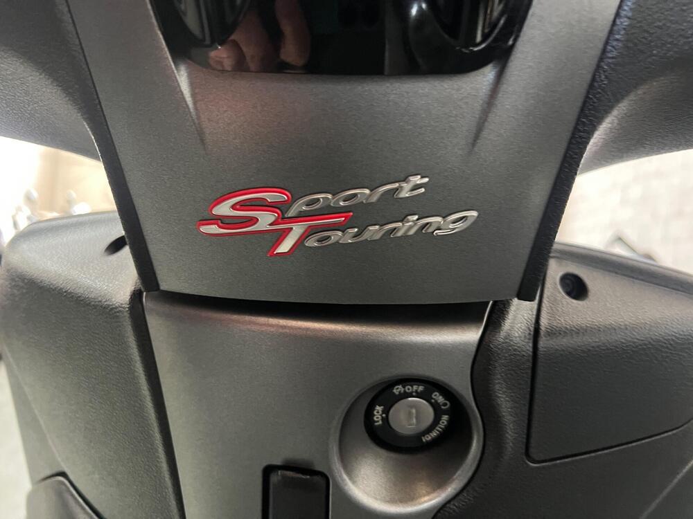 Piaggio Beverly 350 SportTouring ie ABS (2011 - 17) (6)