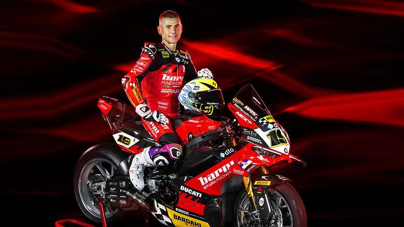 ASI debutta a MBE 2026 con una collezione Ducati: allo stand anche Bautista e Spinelli