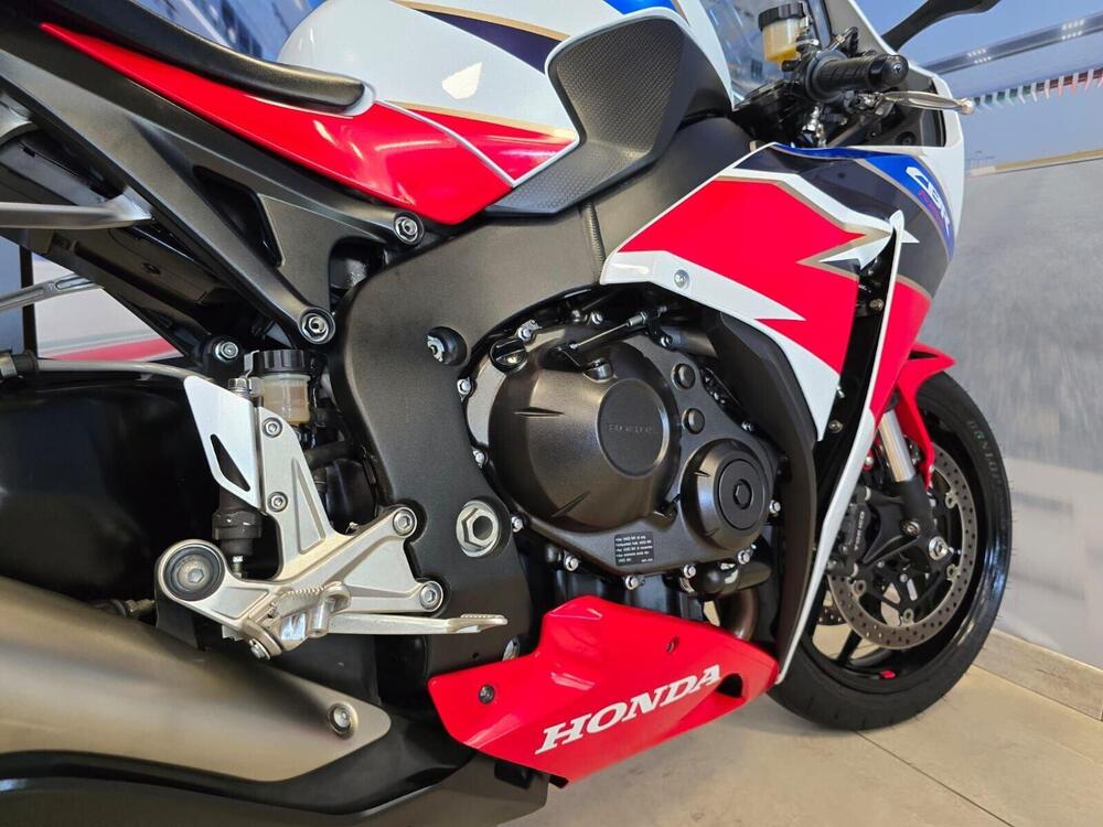 Honda CBR 1000 RR Fireblade (2012 - 16) (8)