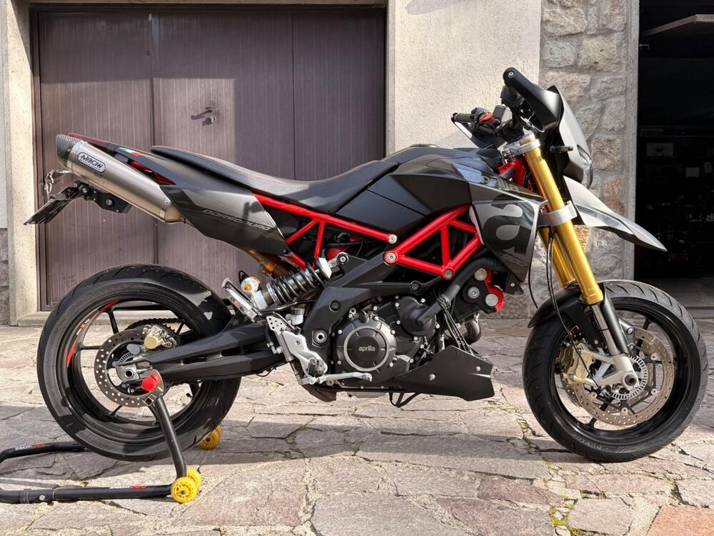 Aprilia Dorsoduro 900 (2017 - 20) (2)