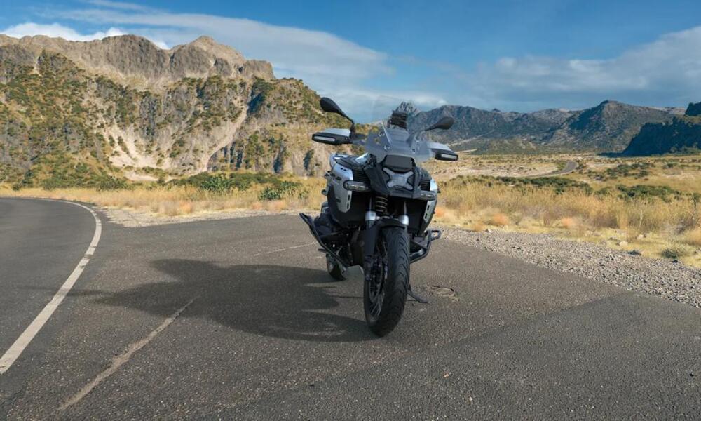 Bmw R 1300 GS Adventure Triple Black (2025 - 26) (3)