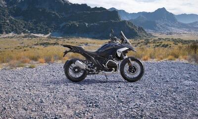 Bmw R 1300 GS Triple Black (2023 - 26) nuova