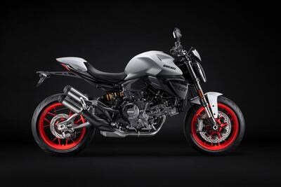 Ducati Monster 890 + (2026) nuova