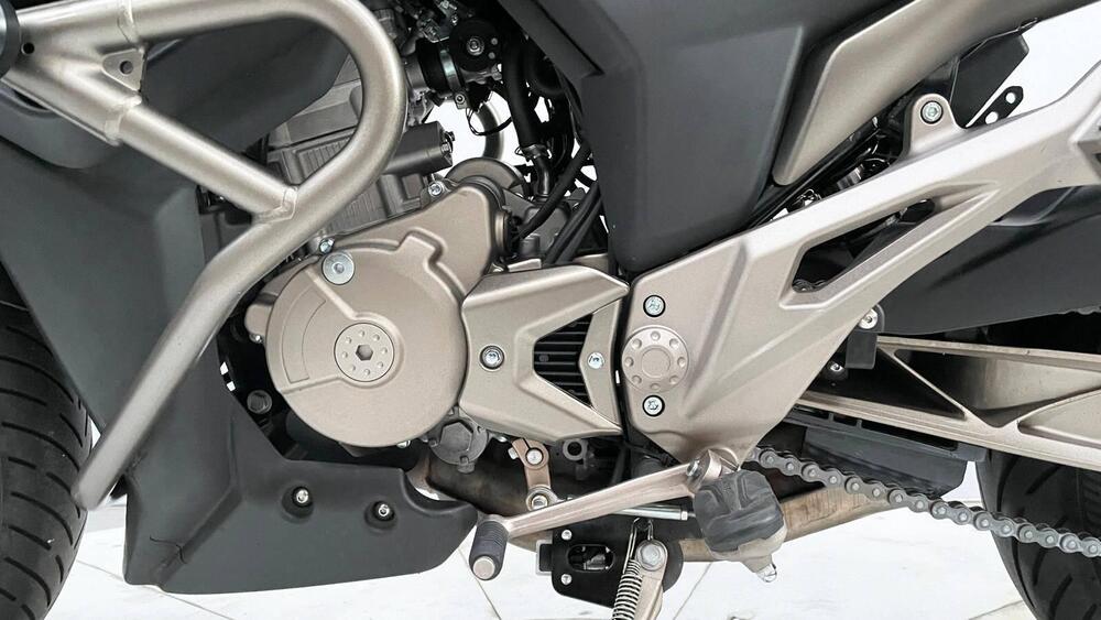 Zontes ZT125-G1 (2020 - 26) (7)