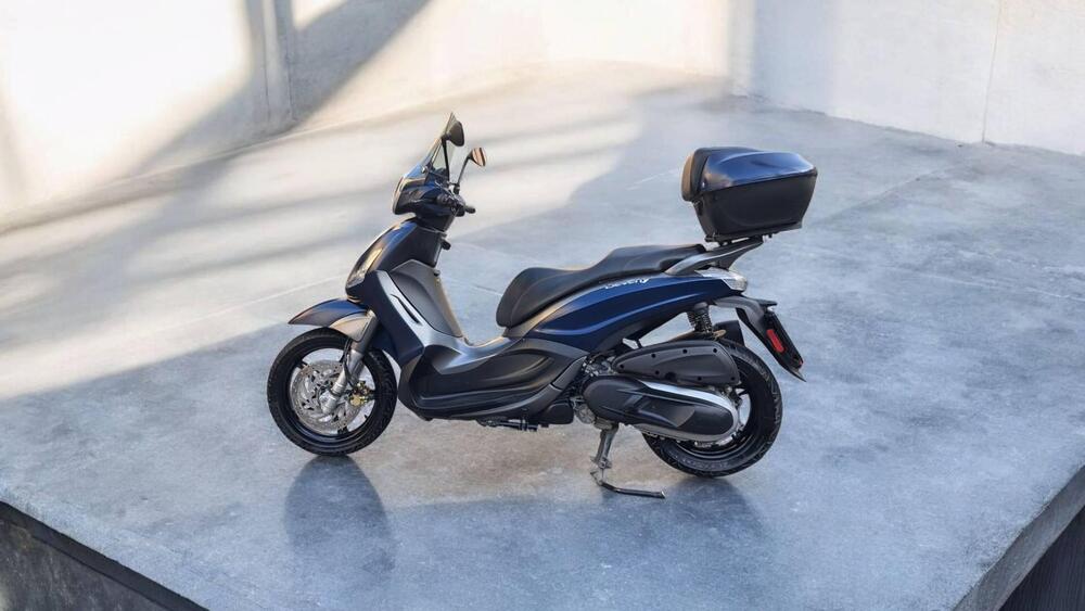 Piaggio Beverly 350 S ABS (2019 - 20) (2)