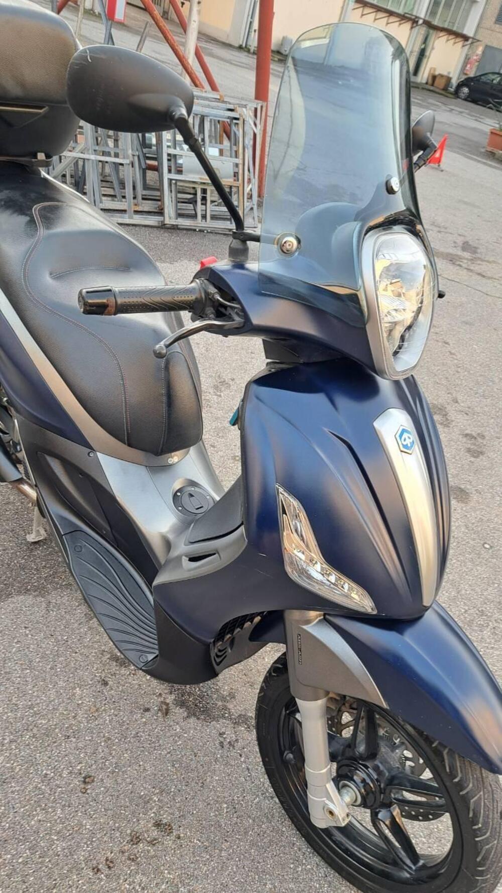 Piaggio Beverly 350 S ABS (2019 - 20) (3)