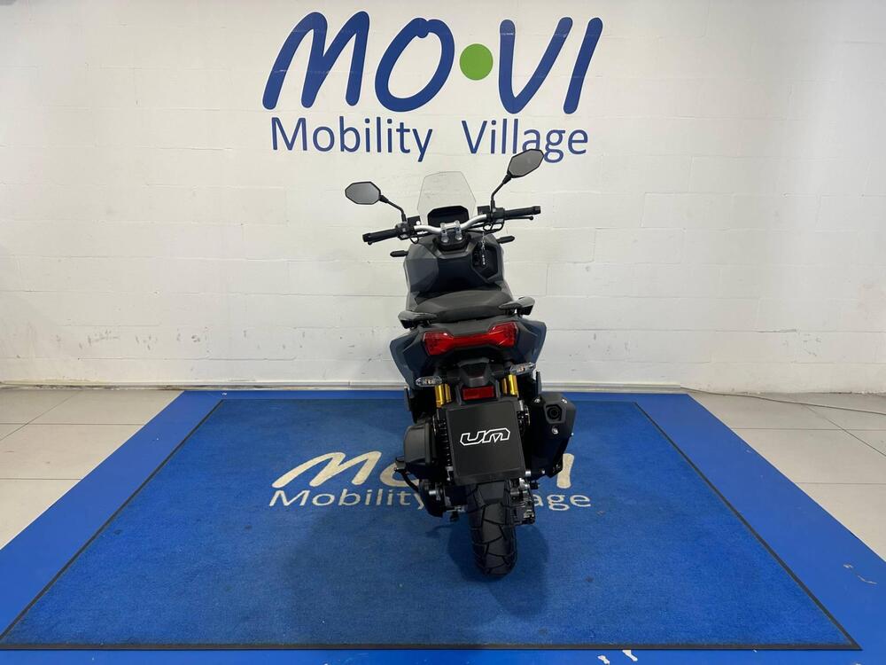 Um Italia Rockville 125 (2025 - 26) (3)