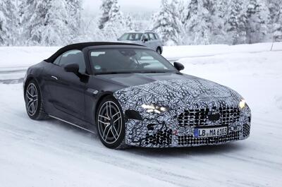 Mercedes-AMG SL e Maybach SL: primi avvistamenti dei facelift con nuovi fari a stella