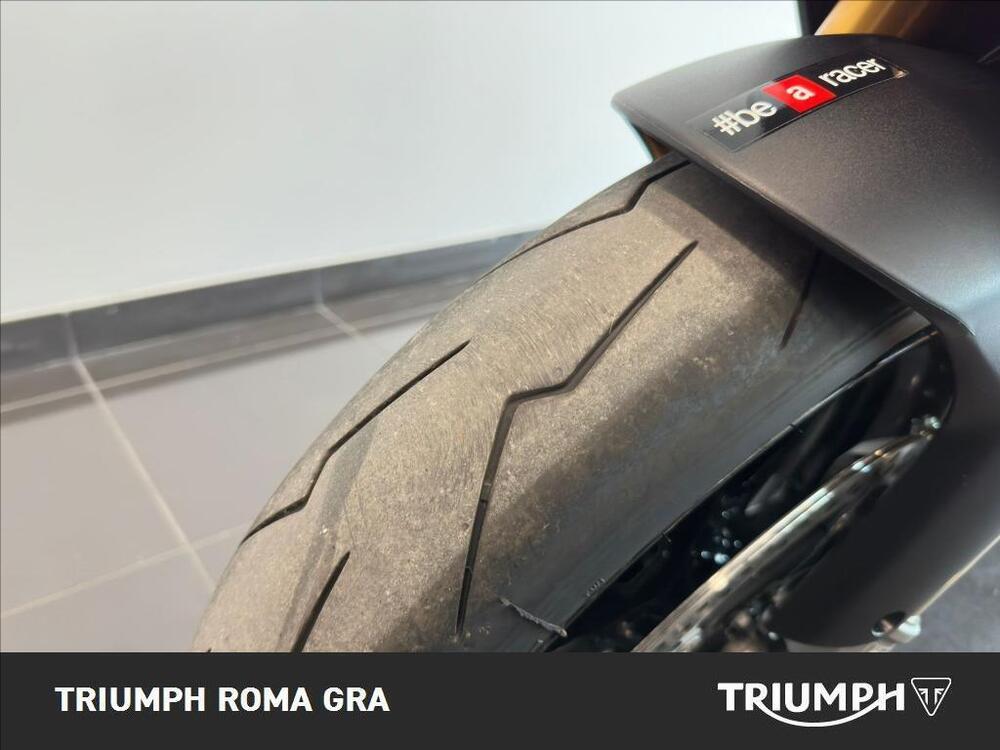 Aprilia Tuono V4 Factory (2021 - 24) (20)
