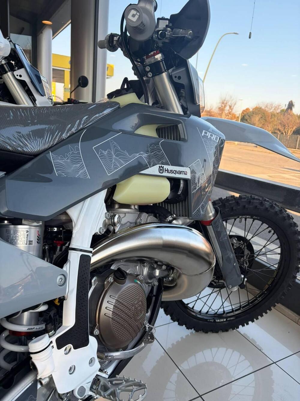 Husqvarna TE 300 Pro (2026) (4)