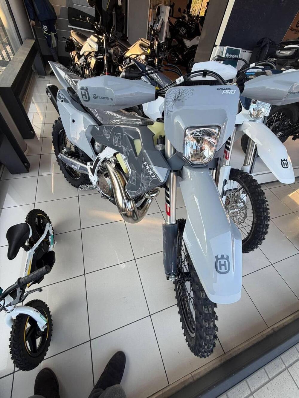 Husqvarna TE 300 Pro (2026) (5)