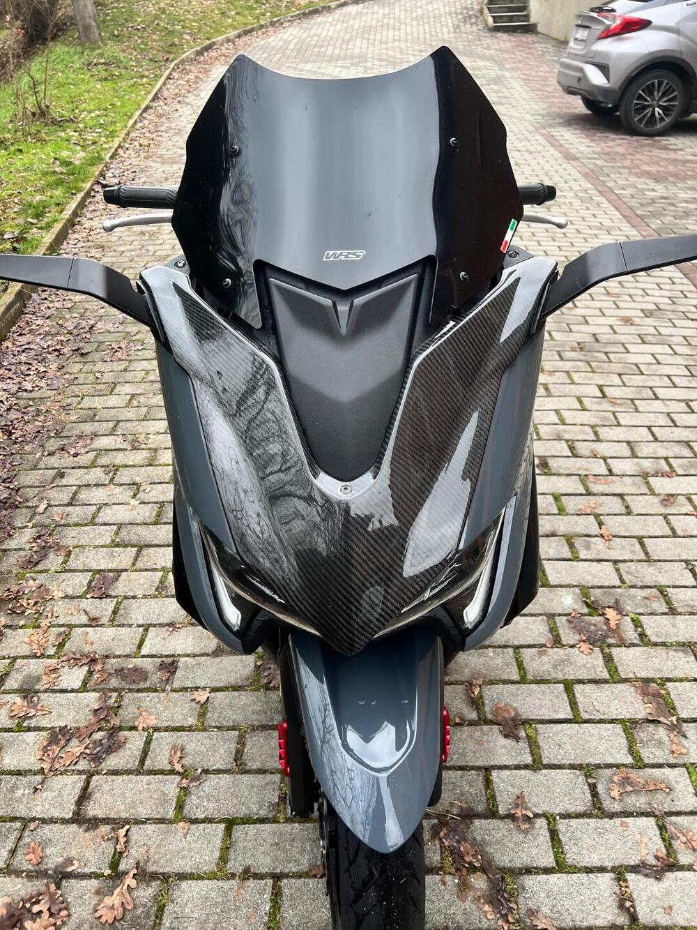 Yamaha T-Max 560 Tech Max (2021) (7)