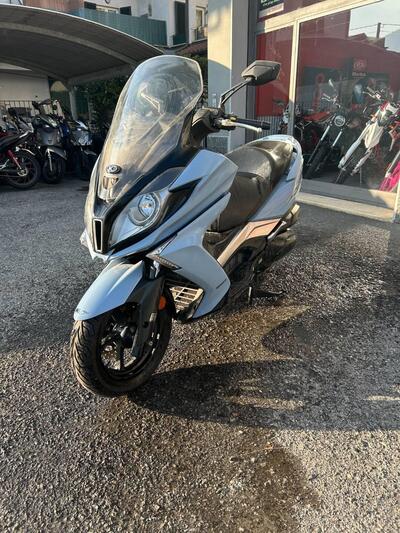 Kymco Downtown 350i TCS (2021 - 25) usata