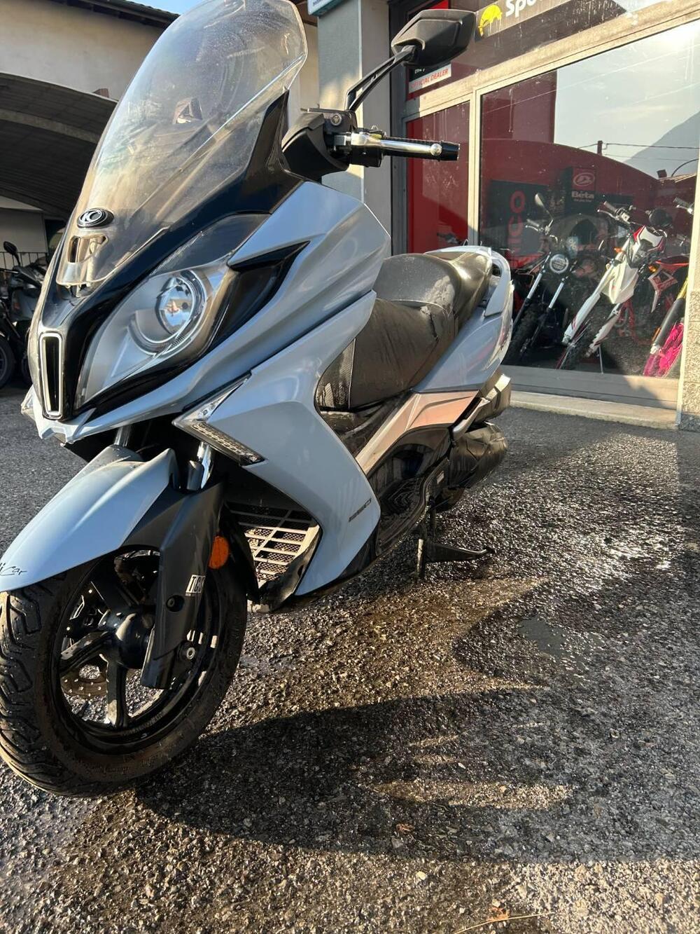 Kymco Downtown 350i TCS (2021 - 25) (5)