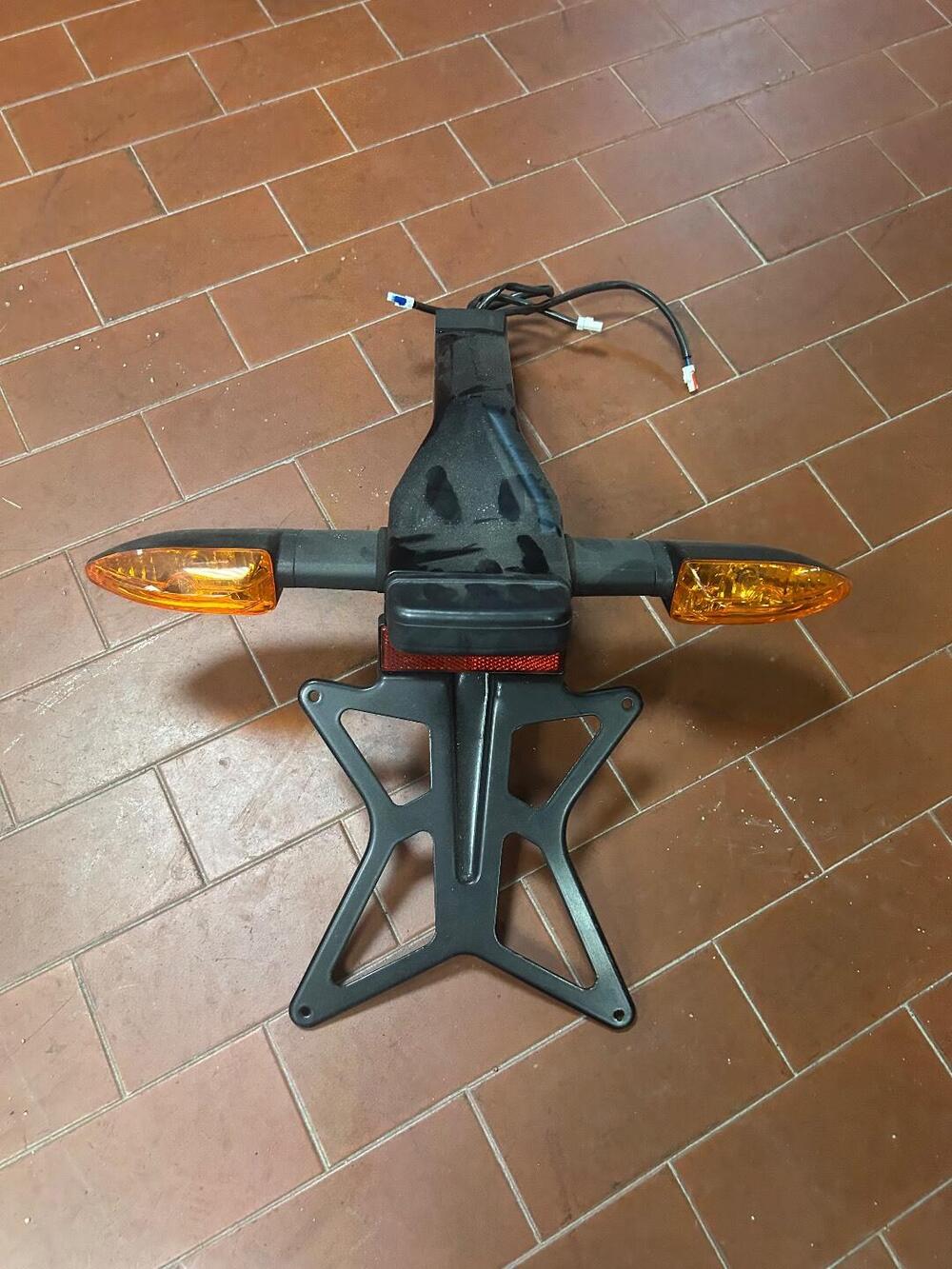 Kit fanale posteriore per Agusta F3 675 del 2017 MV Agusta (3)