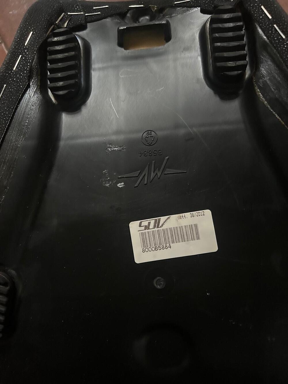 Selle passeggero e conducente Agusta F3 675 del 20 MV Agusta (2)