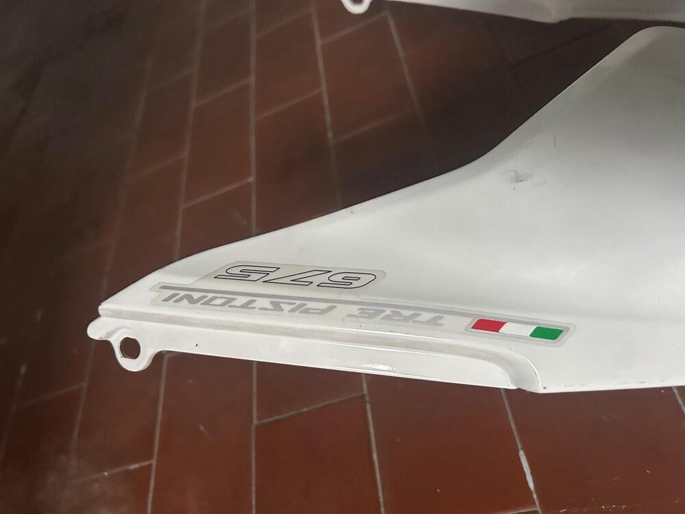 Codone destro e sinistro per Agusta F3 675 del 201 MV Agusta (2)
