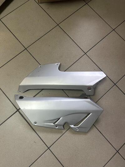 Carene inferiori destra e sinistra per Agusta F3 6 MV Agusta