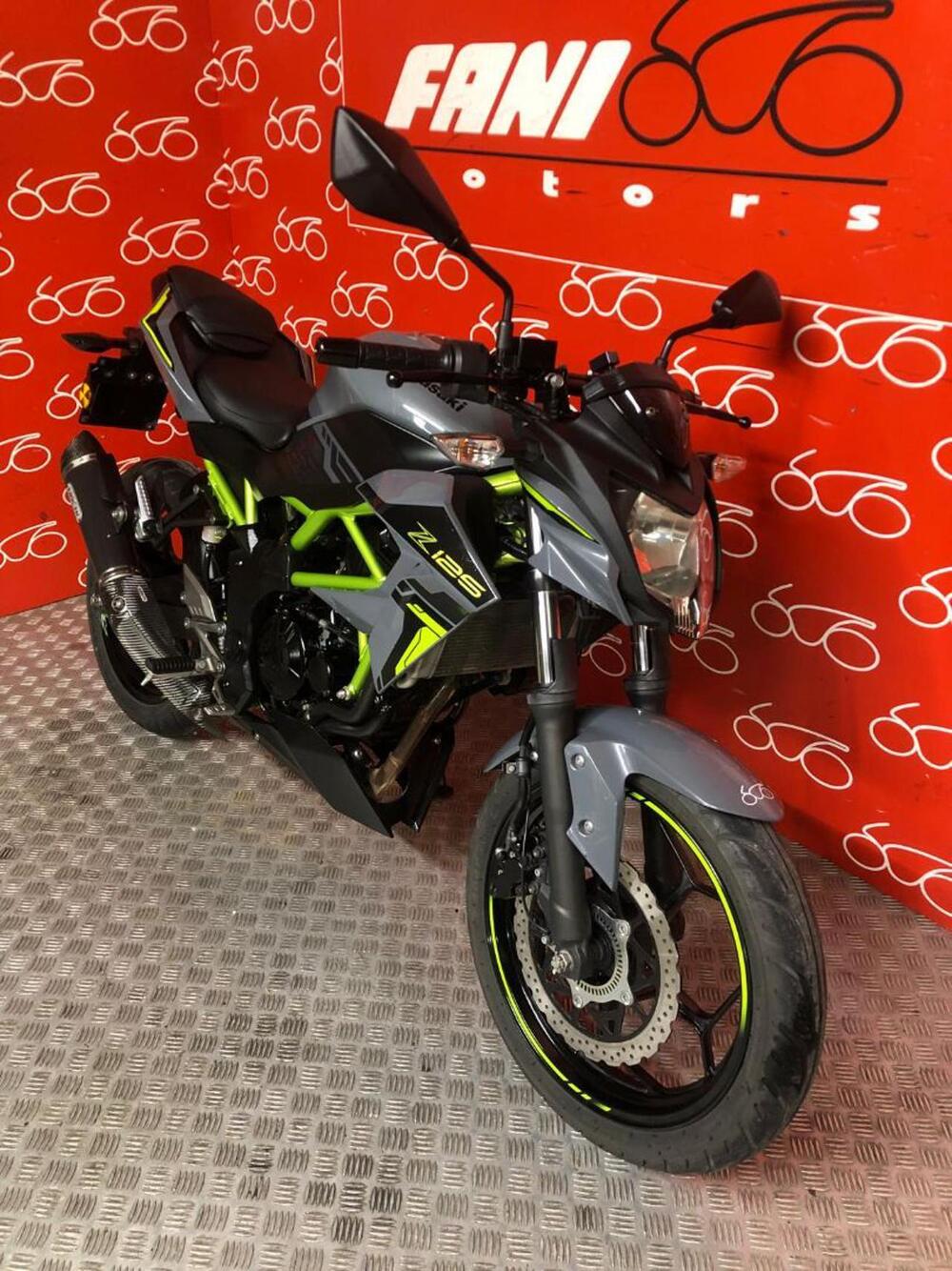 Kawasaki Z 125 (2021 - 24) (2)