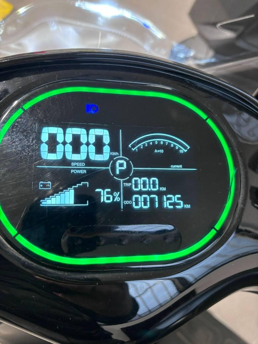 Horwin EK1 L1e (2022 - 24) (3)