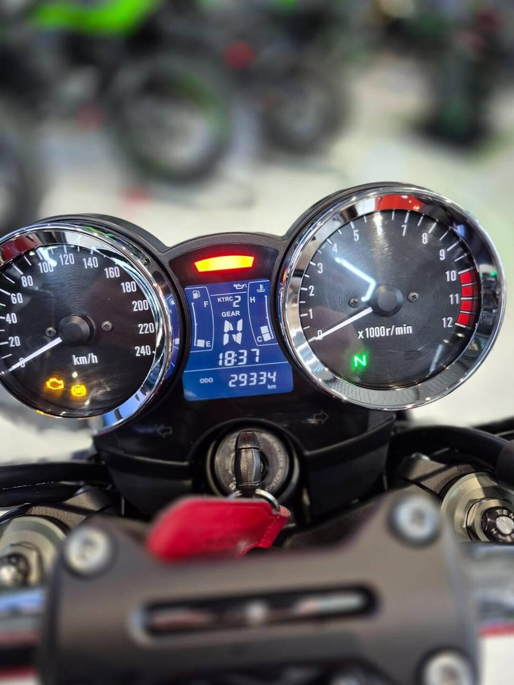 Kawasaki Z 900 RS (2018 - 20) (9)