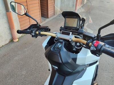 Honda X-ADV 750 (2017) usata