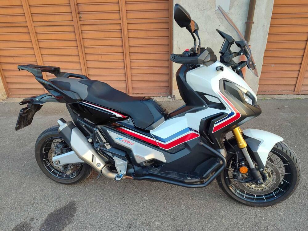 Honda X-ADV 750 (2017) (11)